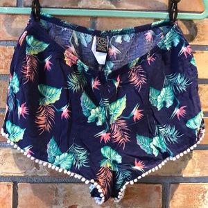 Sweet Pom Pom shorts